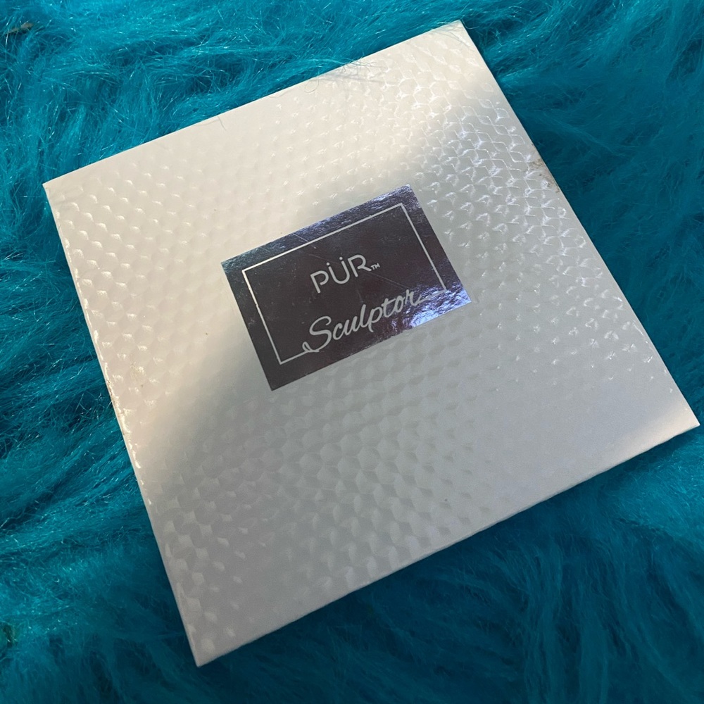 PUR Cosmetics Highlight & Contour Palette - Picture 3 of 4